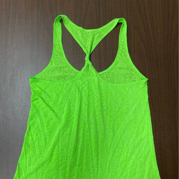 Workout tank - Picture 3 of 4